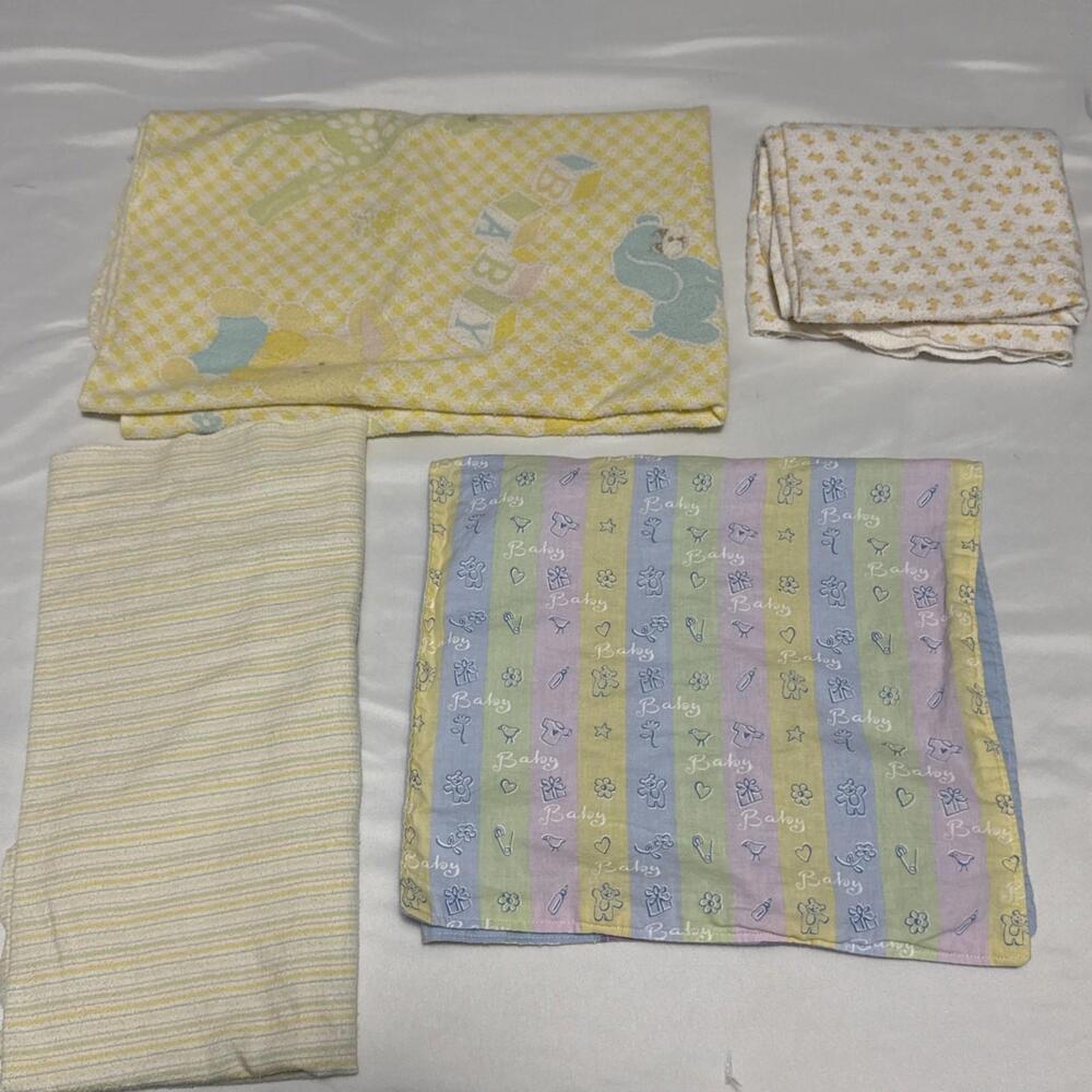 Vintage Baby Blanket Lot Of 3 + Lovey / Snuggy/ Burp Cloth 1980’s Nice Clean